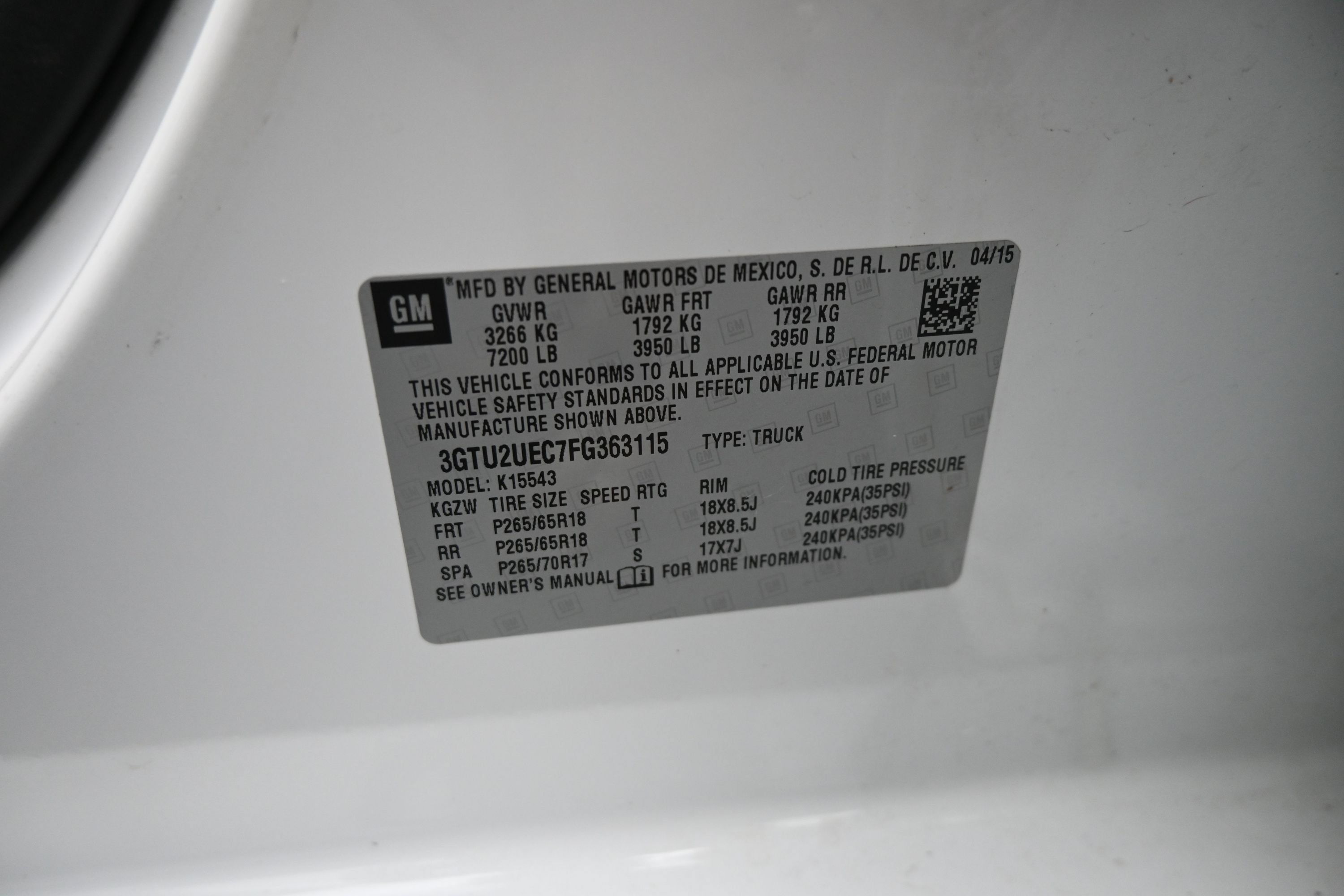 Used 2015 GMC Sierra 1500 SLE w/ SLE Value Package AWD/4WD image 11