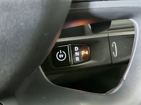 Used 2024 Kia EV9 Light Long Range image 25