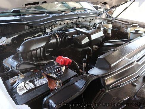Used 2019 Ford F250 XL w/ Power Equipment Group AWD/4WD image 38