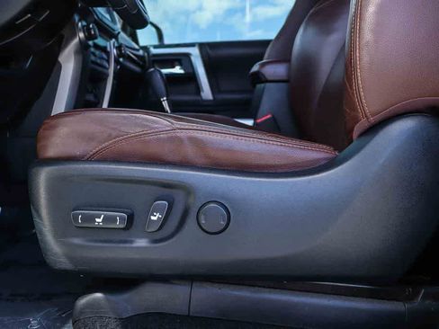 Used 2018 Toyota 4Runner Limited RWD image 20