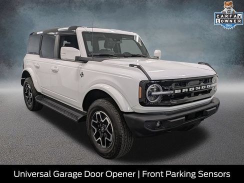 Used 2025 Ford Bronco Outer Banks AWD/4WD image 3