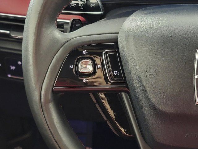 Used 2025 Lincoln Corsair Reserve AWD/4WD image 26