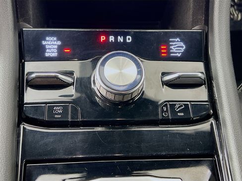 Used 2023 Jeep Grand Cherokee L Overland w/ Rear Seat Video Group I image 17