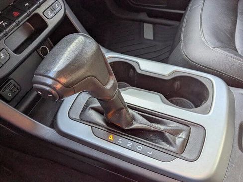 Used 2019 Chevrolet Colorado ZR2 image 26