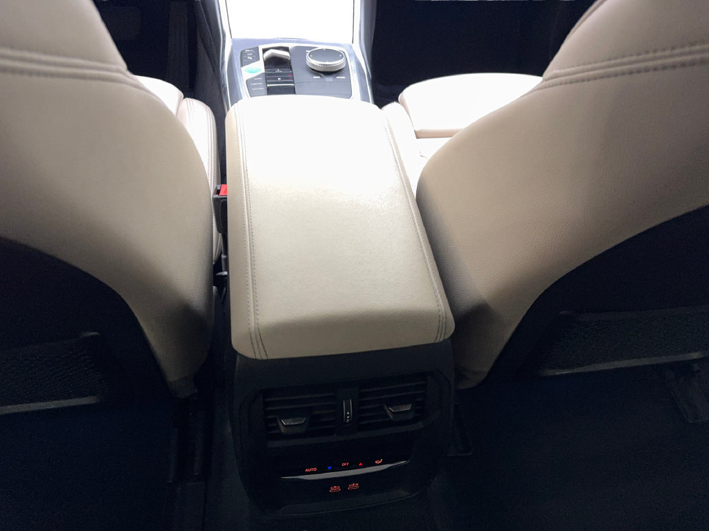 Used 2024 BMW i4 eDrive35 w/ Premium Package RWD image 60