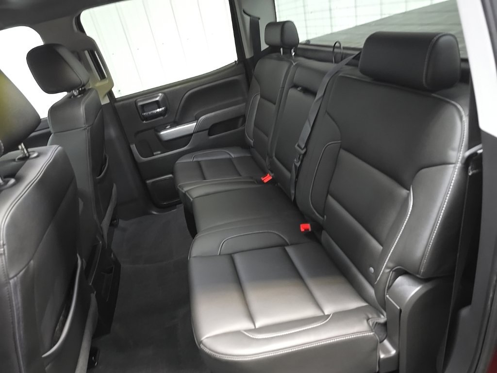 Used 2018 Chevrolet Silverado 1500 LT w/ All Star Edition AWD/4WD image 31