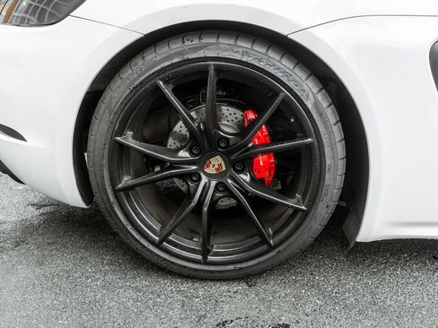 Used 2018 Porsche 718 Boxster GTS RWD image 31