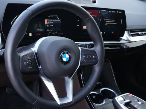 Certified 2025 BMW X1 xDrive28i image 7