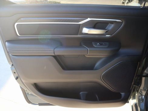 New 2026 RAM 1500 4x4 Crew Cab image 17