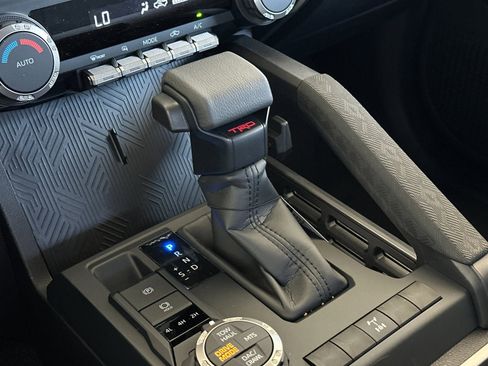 New 2026 Toyota Tacoma TRD Off-Road image 18