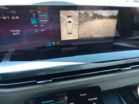 New 2026 Cadillac Escalade ESV Sport image 17