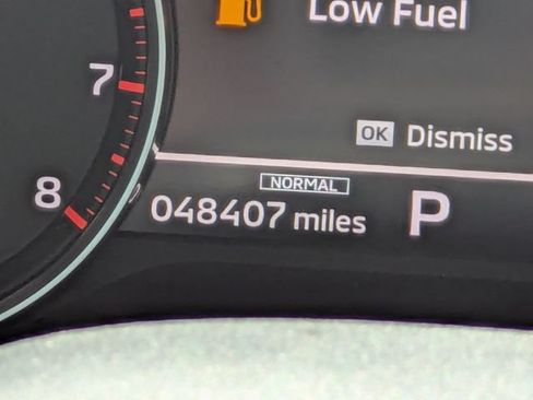 Used 2024 Mitsubishi Outlander ES FWD image 29