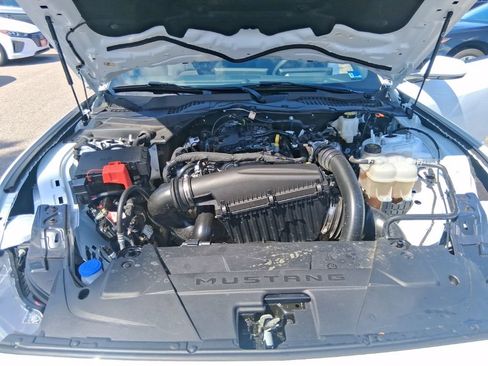 Used 2025 Ford Mustang Coupe image 16