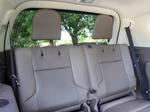 Used 2016 Lexus GX 460 w/ Premium Package AWD/4WD image 20