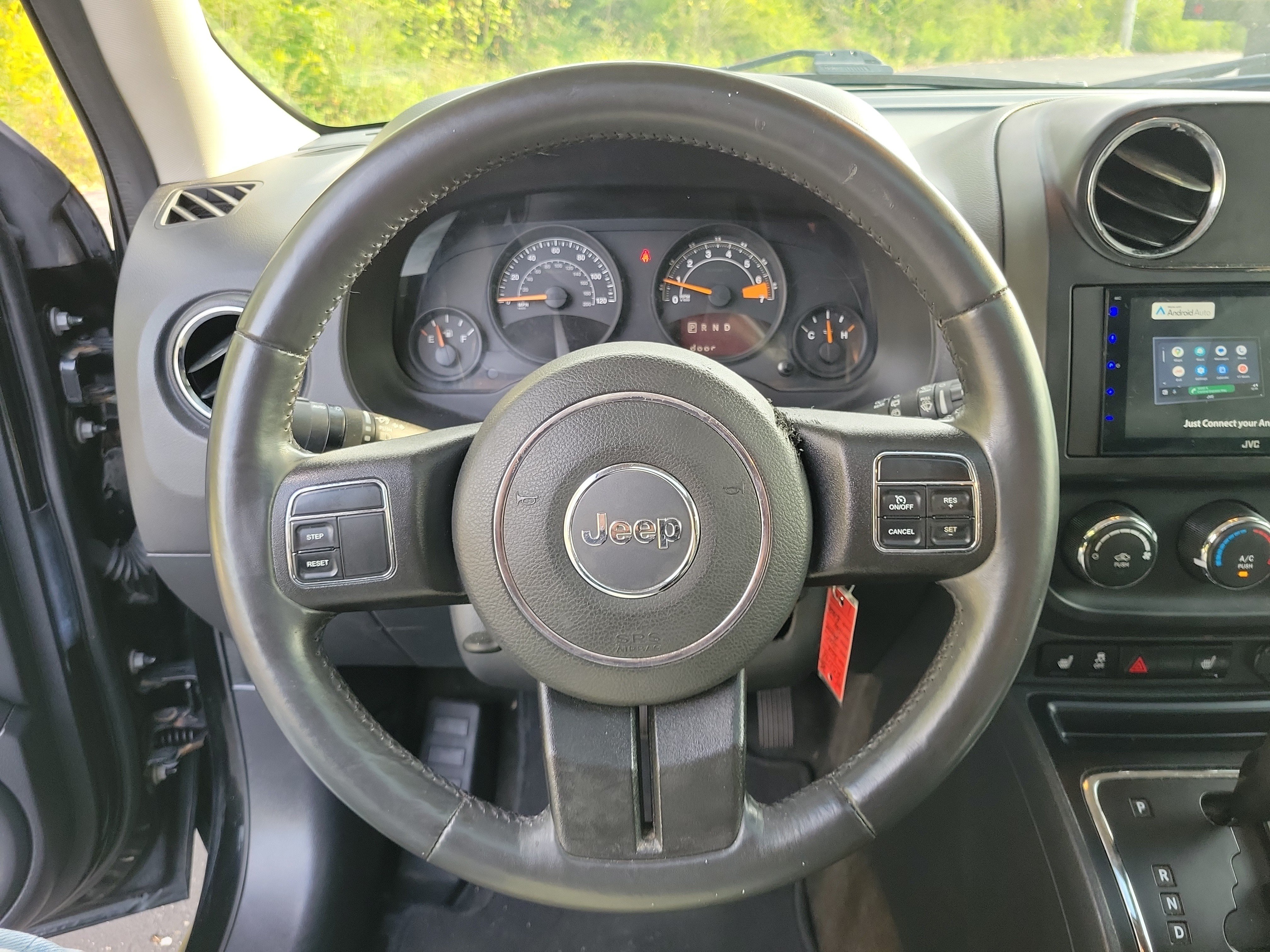 Used 2016 Jeep Patriot High Altitude FWD image 21