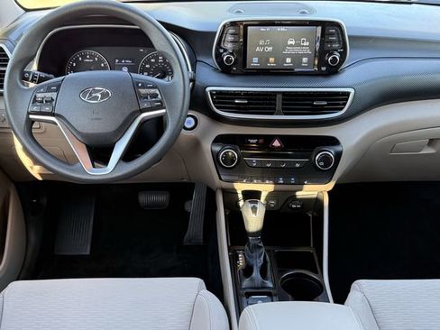 Used 2019 Hyundai Tucson Value FWD image 8