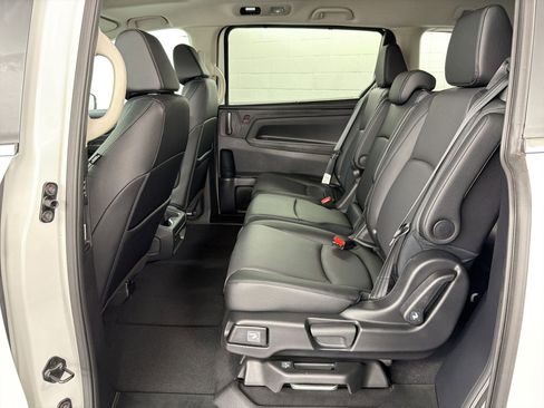 New 2026 Honda Odyssey EX-L image 15