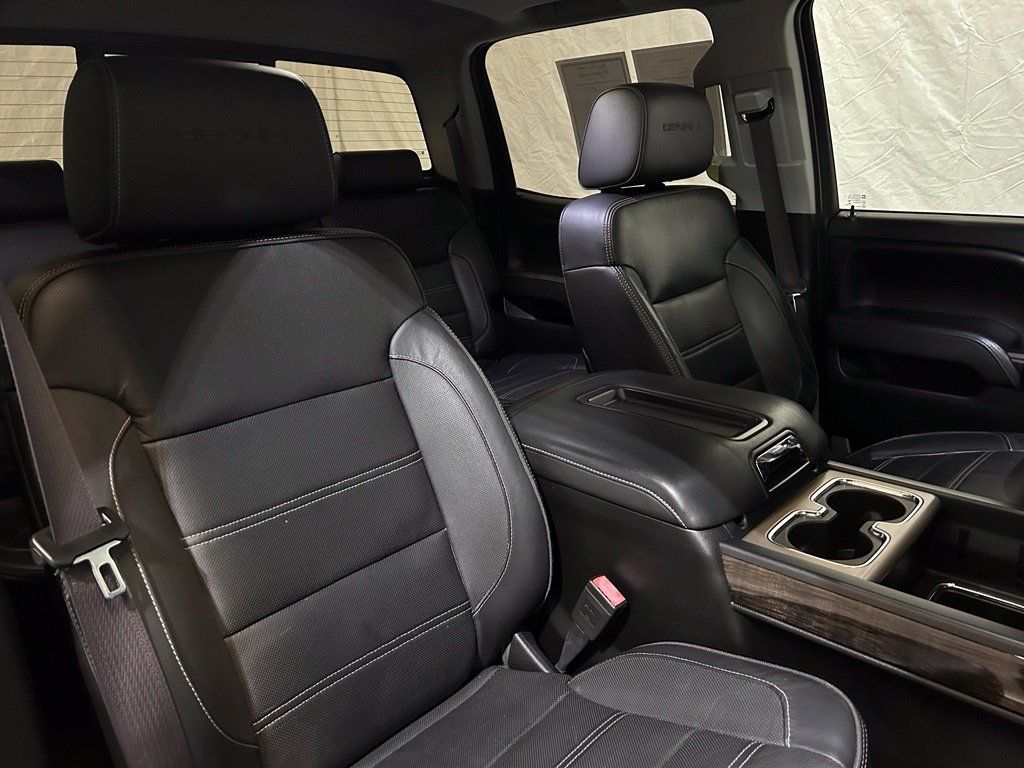 Used 2015 GMC Sierra 2500 Denali AWD/4WD image 38