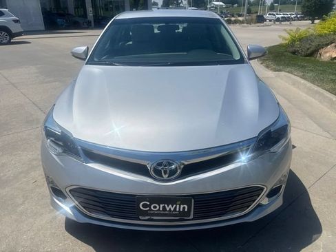 Used 2013 Toyota Avalon XLE FWD image 10