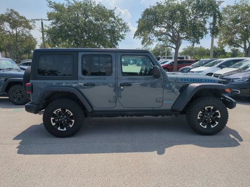 Used 2024 Jeep Wrangler Unlimited Rubicon 4xe AWD/4WD image 5