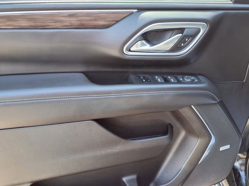 Used 2021 Chevrolet Tahoe LT image 7