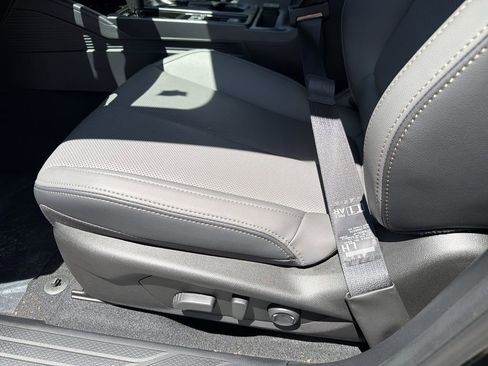 New 2026 Subaru Outback Limited AWD/4WD image 21