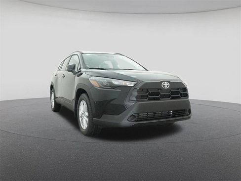 New 2026 Toyota Corolla Cross LE image 30