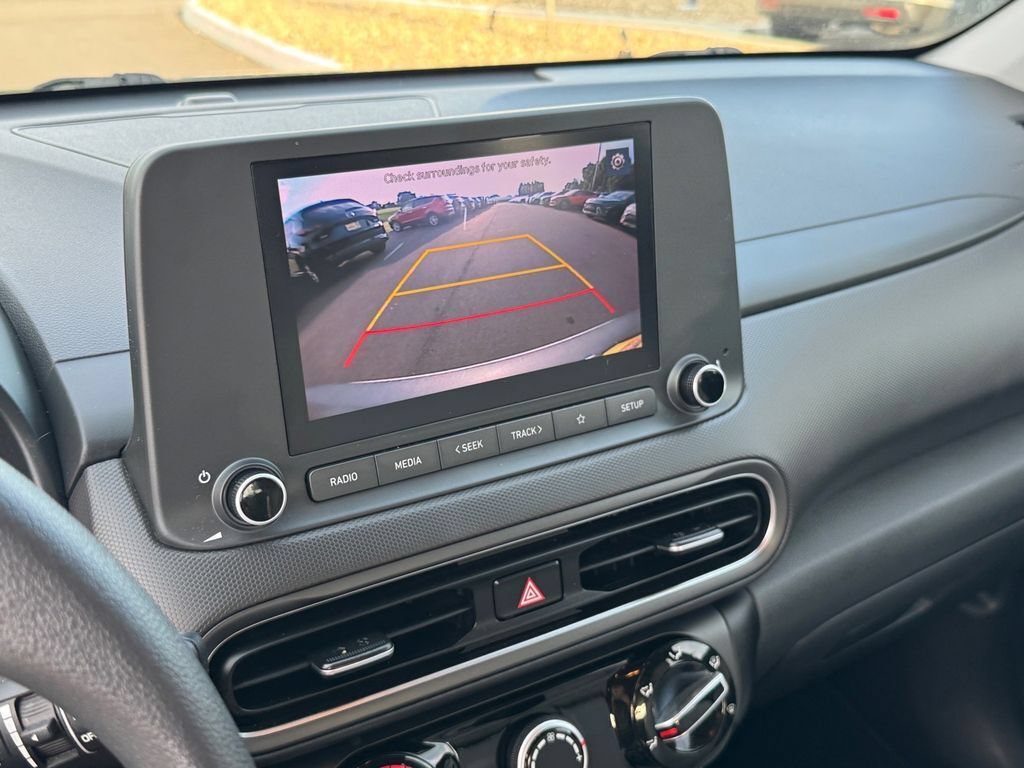 Used 2023 Hyundai Kona SEL FWD image 25