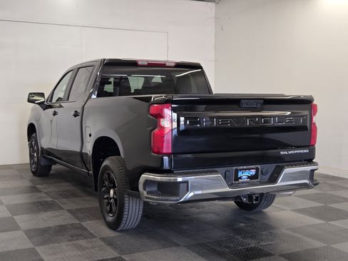 Used 2025 Chevrolet Silverado 1500 LT AWD/4WD image 4