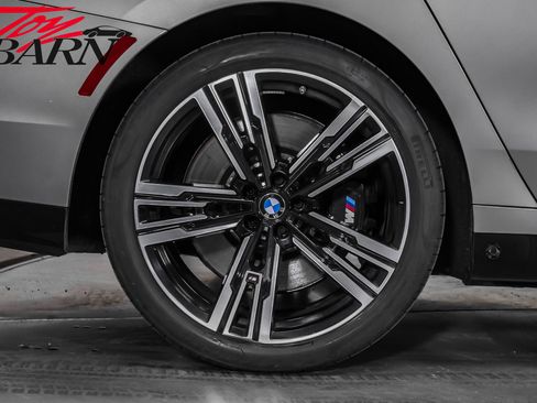 Used 2024 BMW 760i xDrive 760i xDrive w/ Executive Package image 16