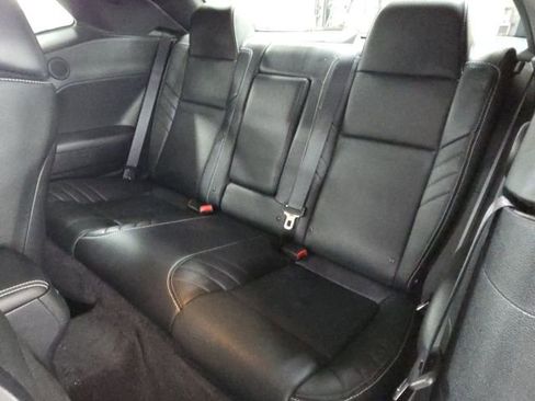 Used 2016 Dodge Challenger SRT Hellcat image 32