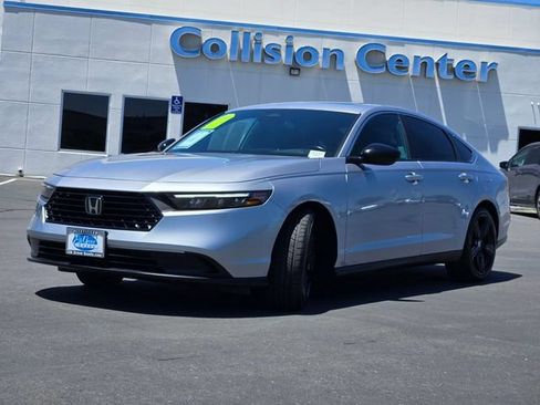 Used 2023 Honda Accord Sport image 8