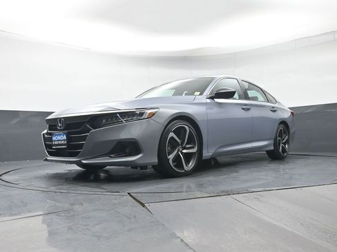 Used 2022 Honda Accord Sport image 30