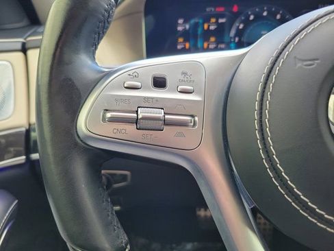 Used 2020 Mercedes-Benz S 560 Sedan image 23