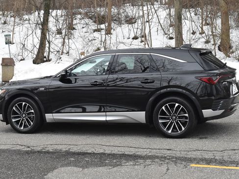 Used 2024 Acura ZDX A-Spec image 5