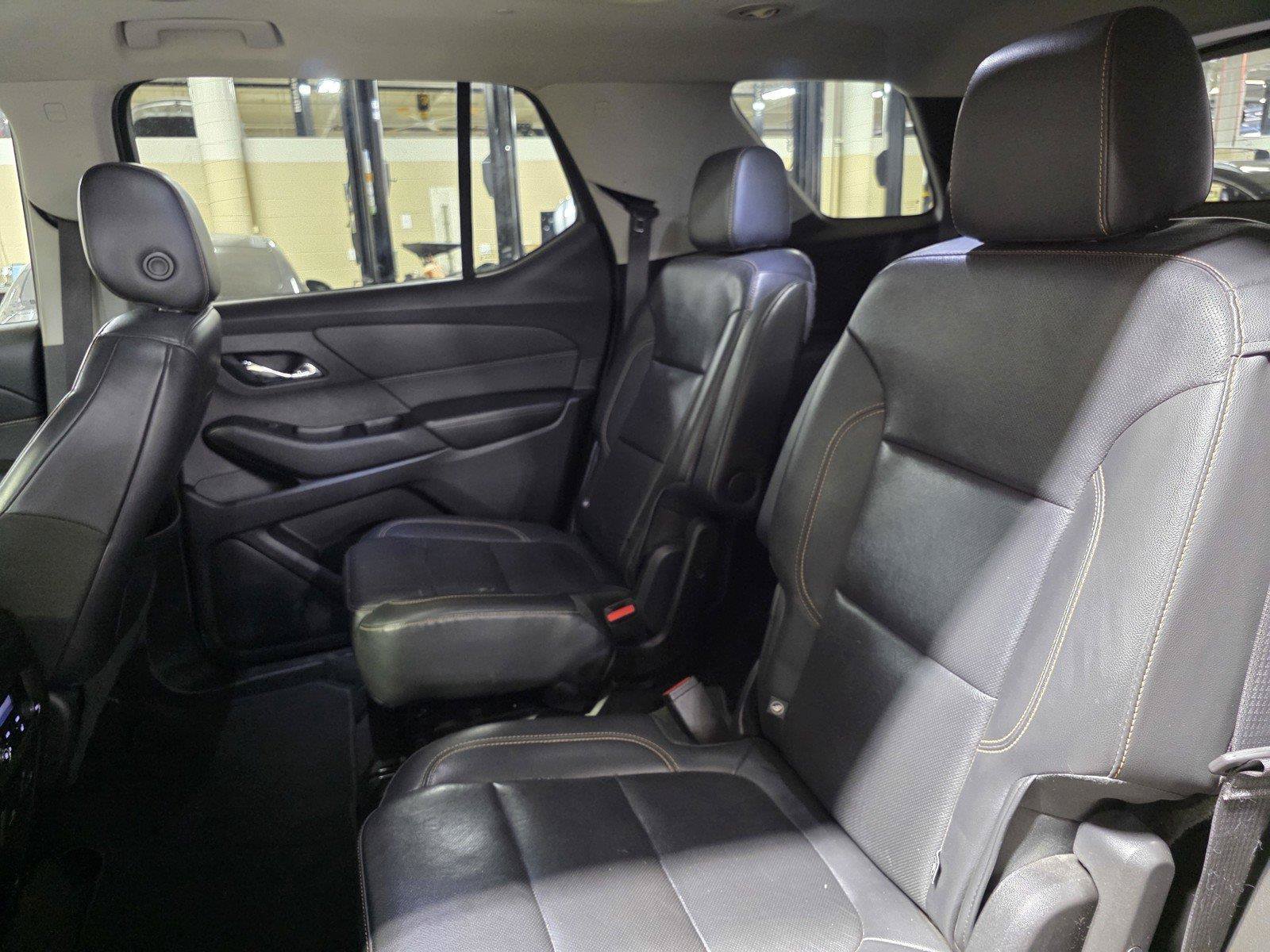 Used 2019 Chevrolet Traverse Premier w/ Redline Edition FWD image 12