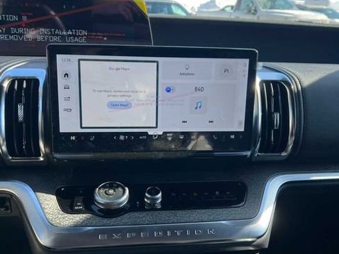 Used 2026 Ford Expedition Tremor AWD/4WD image 28