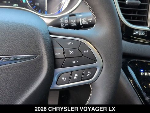 Used 2026 Chrysler Voyager LX FWD image 15