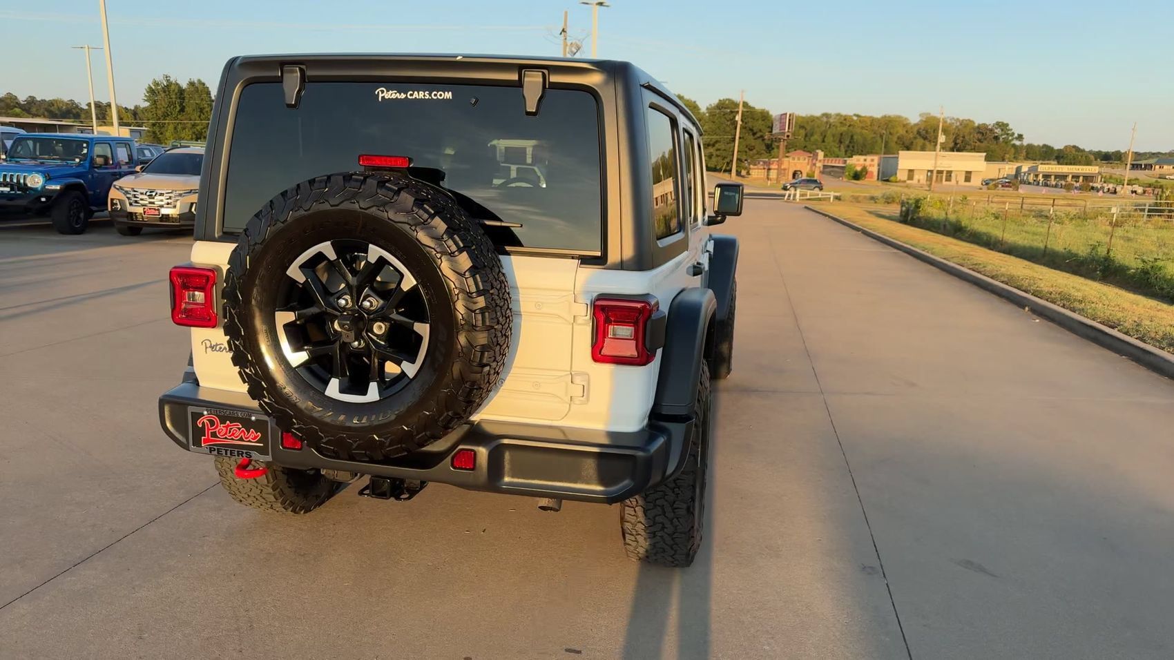 Used 2026 Jeep Wrangler Unlimited Rubicon AWD/4WD image 7