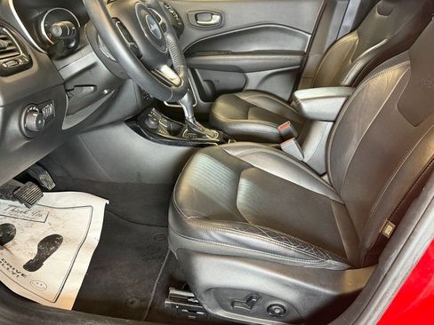 Used 2017 Jeep Compass Limited image 17