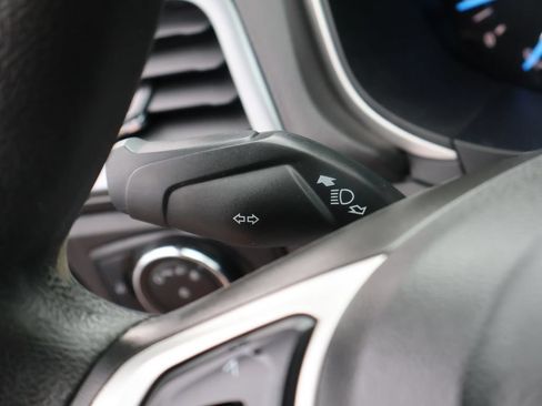 Used 2015 Ford Fusion SE FWD image 30
