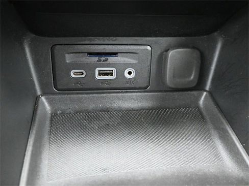 Used 2023 GMC Terrain AT4 image 14