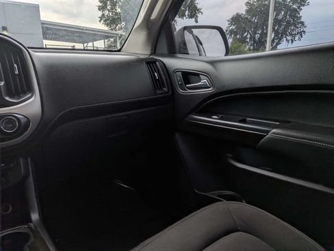 Used 2019 GMC Canyon SLE AWD/4WD image 14