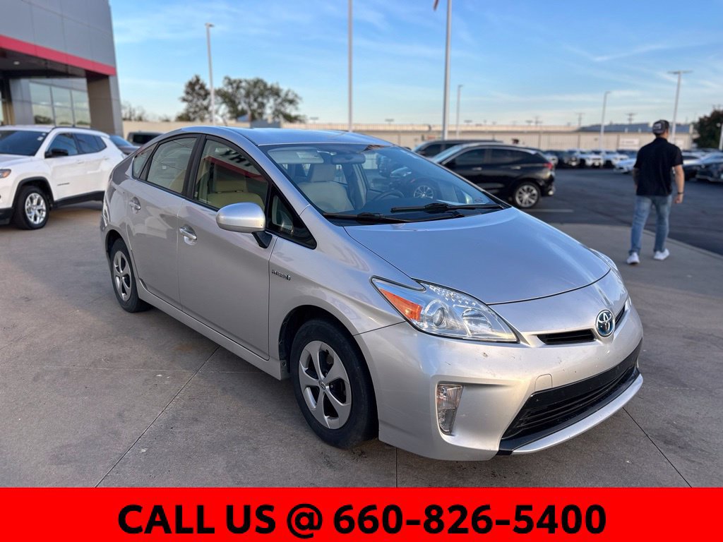 Used 2013 Toyota Prius Two FWD image 4