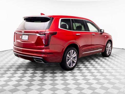 Certified 2025 Cadillac XT6 Premium Luxury w/ Platinum Package AWD/4WD image 6