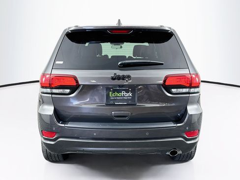 Used 2021 Jeep Grand Cherokee Laredo X RWD image 7