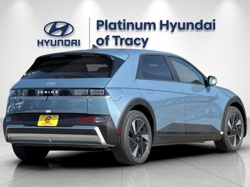 New 2026 Hyundai Ioniq 5 SEL RWD image 4