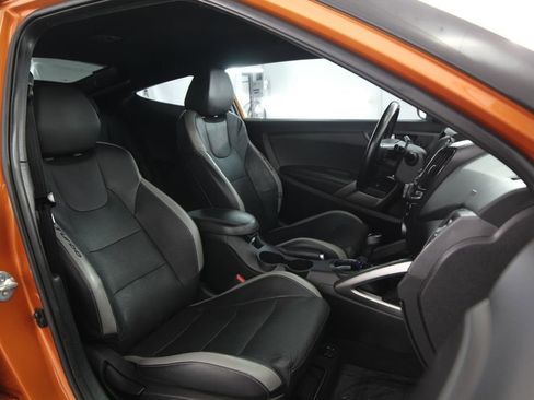 Used 2016 Hyundai Veloster Turbo FWD image 49