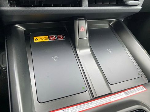 New 2026 Subaru Solterra Premium image 20