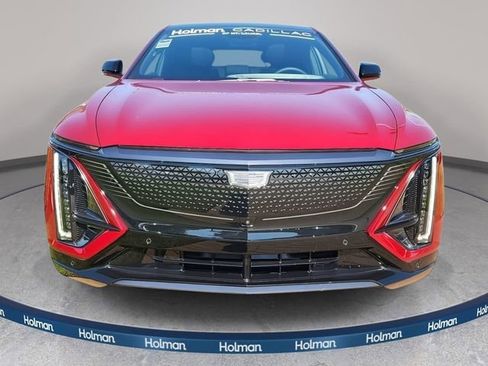 New 2026 Cadillac Lyriq Sport AWD/4WD image 2